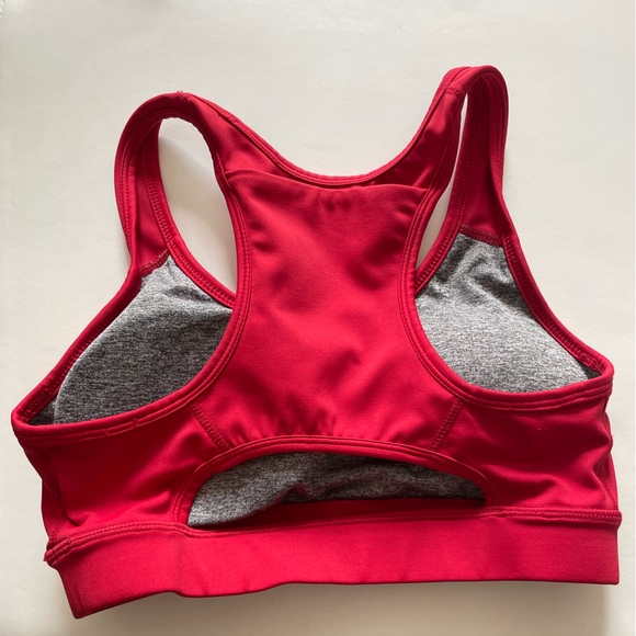 Senita Athletics Red Sports Bra with Pocket - Picture 2 of 3